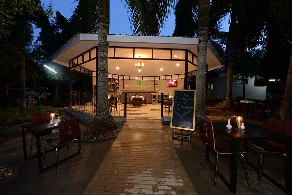 Min Nandar Garden Hotel Thanlyin Екстер'єр фото